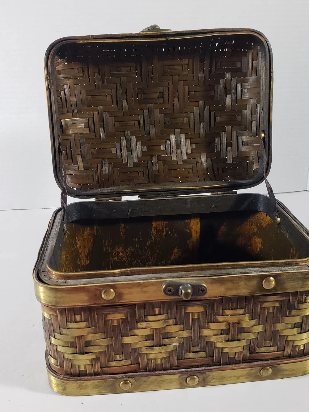 Vintage Woven Bamboo Basket Box Trunk Brass Trim Hardware Latch Boho Chest